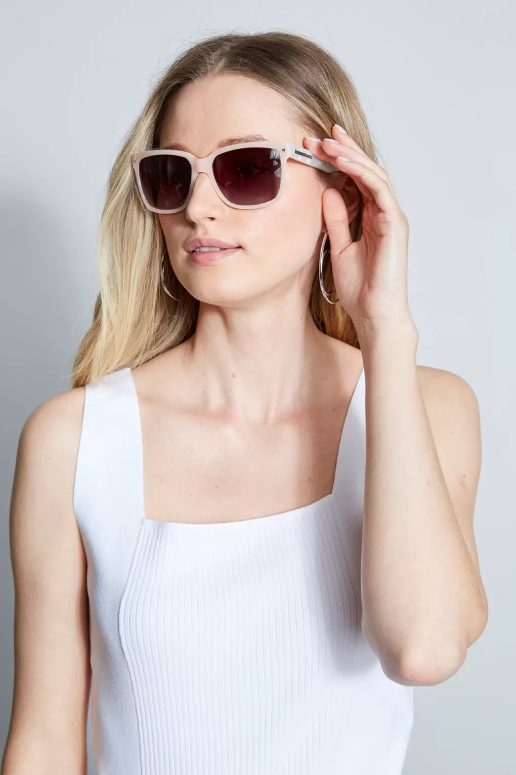 Store Elie Tahari Classic Rectangle Sunglasses Milky Pink/Pearl