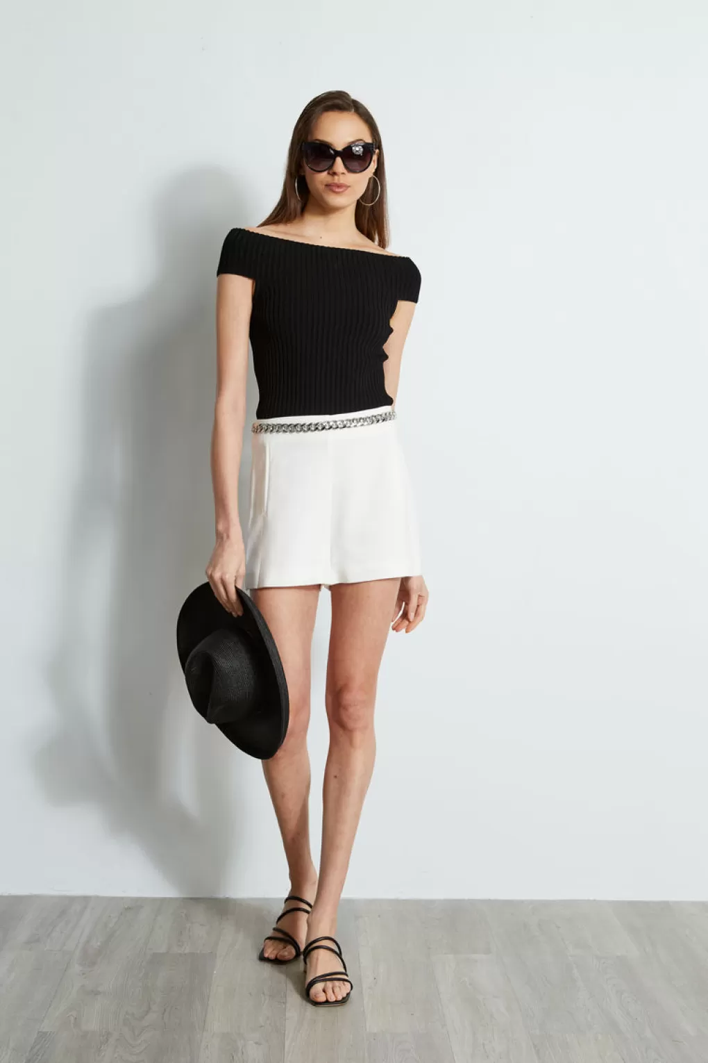 Flash Sale Elie Tahari Crepe Shorts FOAM