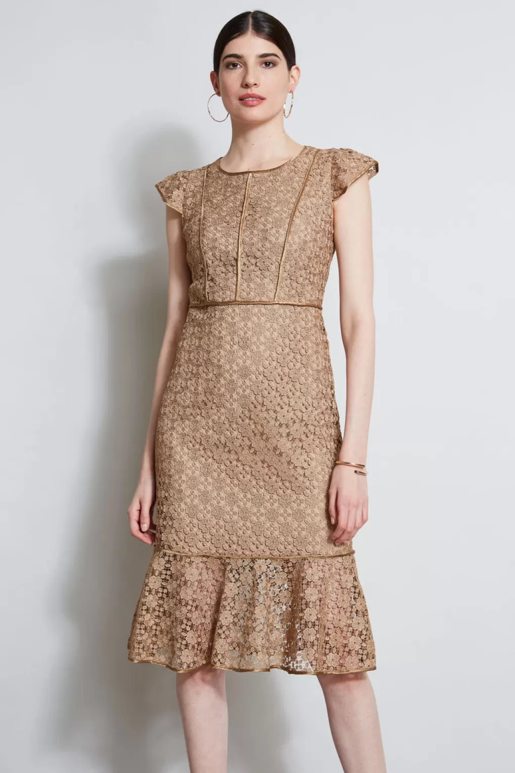 Fashion Elie Tahari Lace Flutter Sleeve Dress GOLD