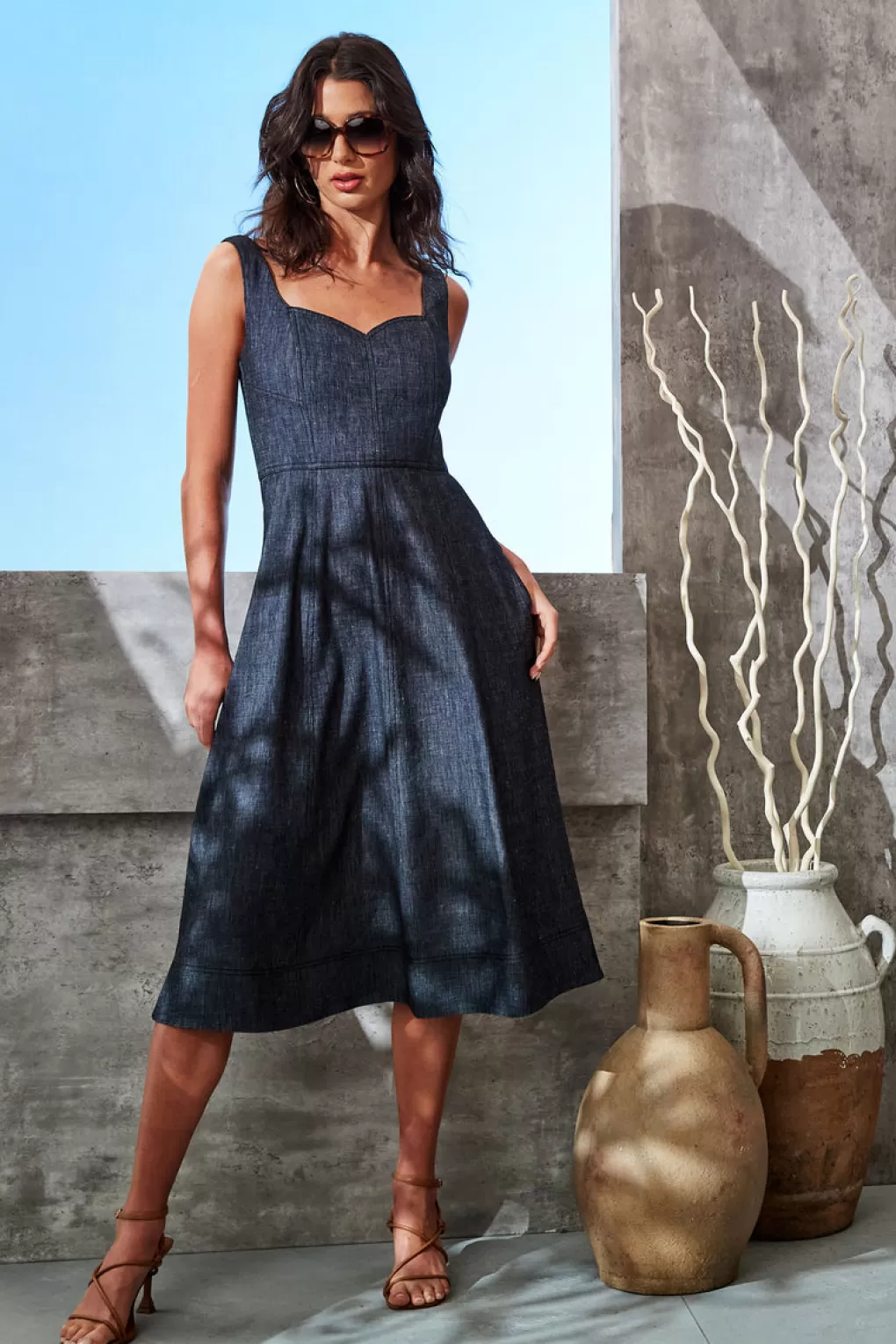 Outlet Elie Tahari Linen Fit & Flare Contour Dress DENIM