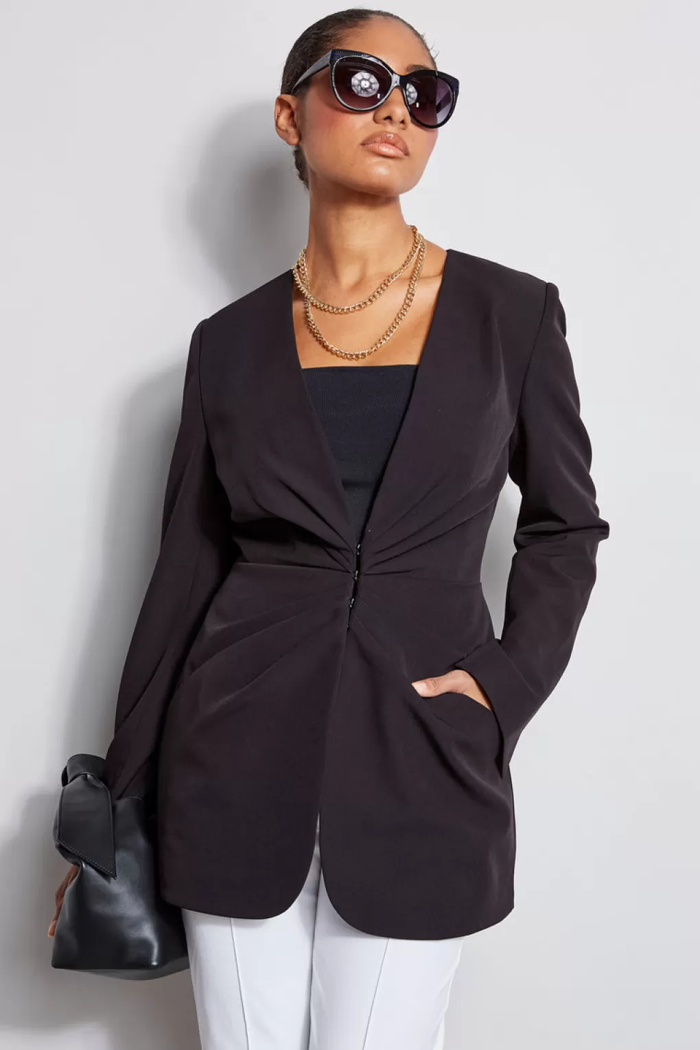 Hot Elie Tahari Pleat Detail Blazer NOIR