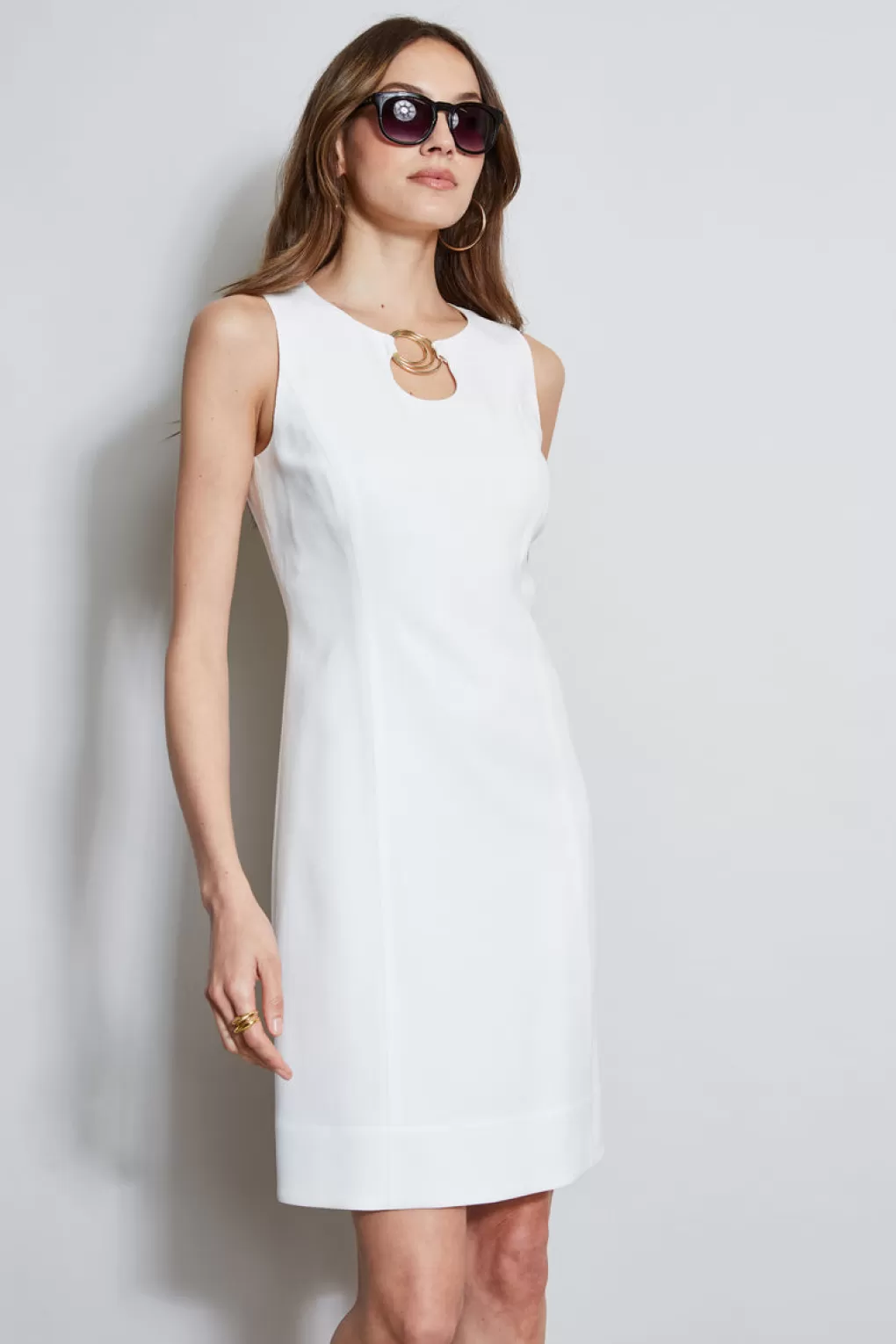 Discount Elie Tahari Sleeveless Keyhole Ring Dress FOAM