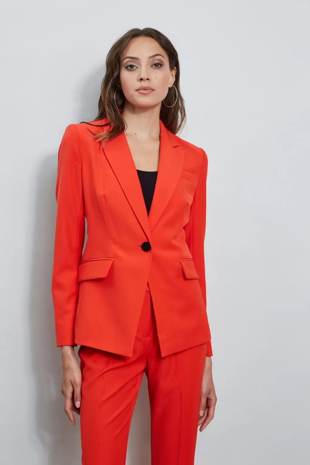 Discount Elie Tahari Slim Fit Blazer CAYENNE