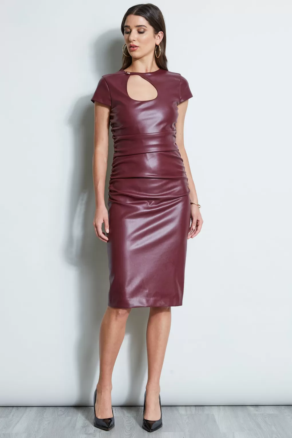 Flash Sale Elie Tahari Vegan Leather Keyhole Dress BURGUNDY